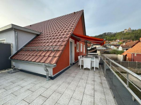 Holiday home with castle-view
